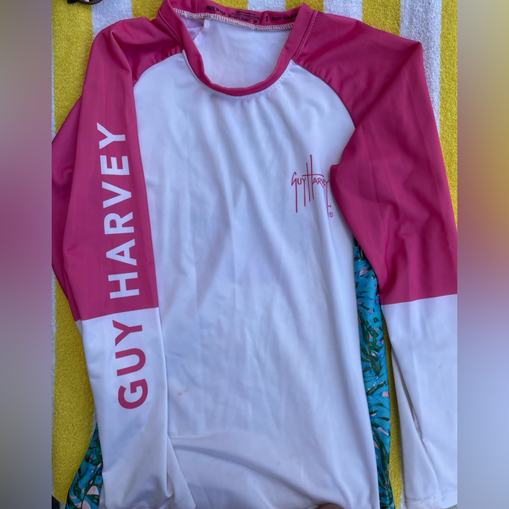 Guy Harvey women’s long sleeve fishing top